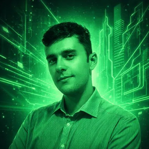 Portrait eines Marketing Experten einer Online Marketing Agentur mit digitalem grünen Technologie-Filter